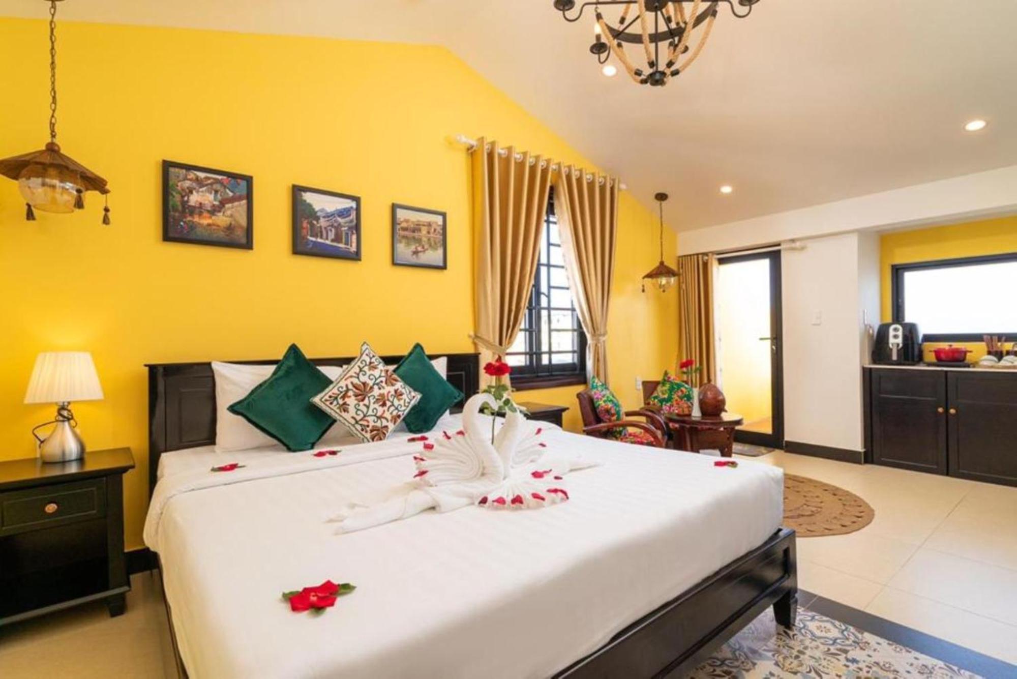 Coco Viet Homestay Хойан Экстерьер фото